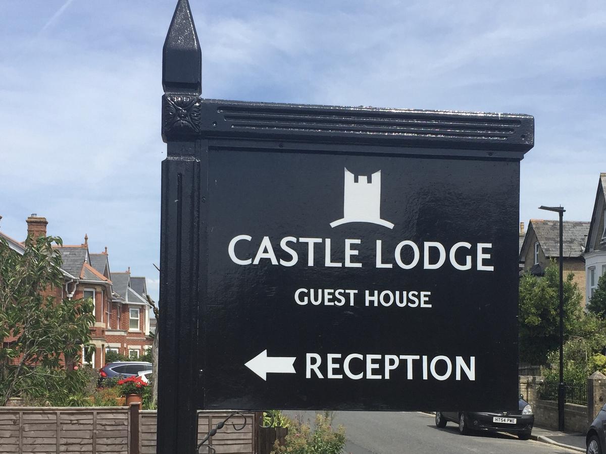 Castle Lodge Guest House Newport  Zewnętrze zdjęcie