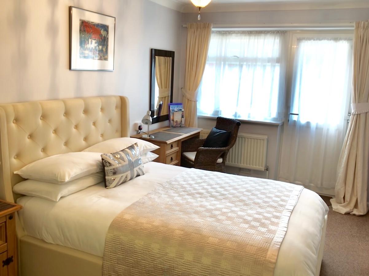 Castle Lodge Guest House Newport  Zewnętrze zdjęcie